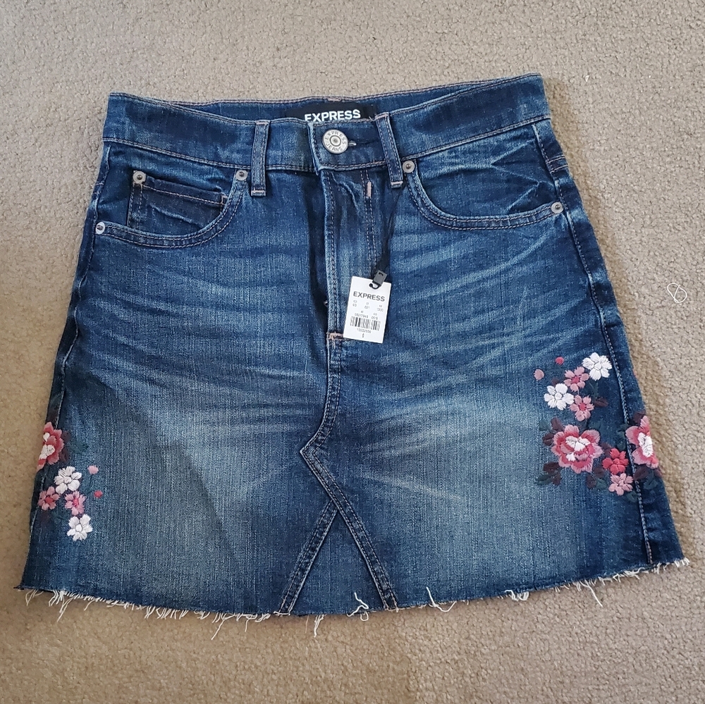 Express mini jean skirt